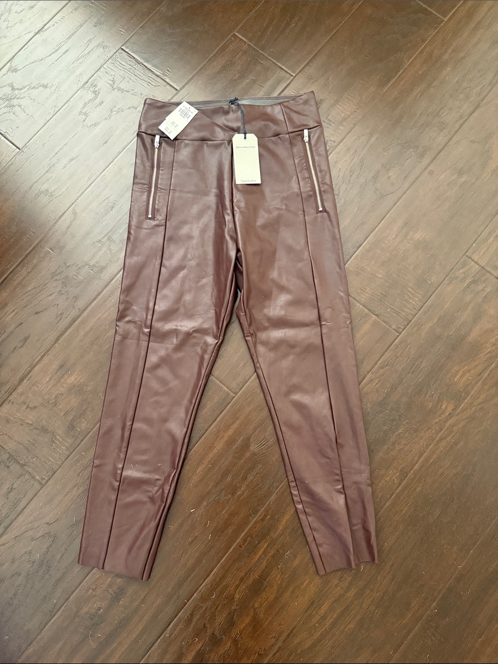 Abercrombie & Fitch Women's Faux Leather Leggings in Burgundy